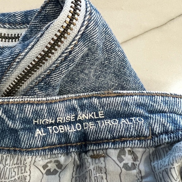 Wild Fable High Rise Ankle jeans sz 12 - Picture 2 of 6